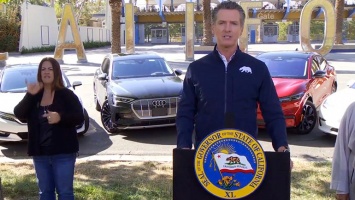 В Калифорнии запретят продажу новых авто с бензиновыми двигателями