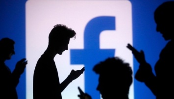 Facebook удалил три сети фейковых аккаунтов, связанных с Россией