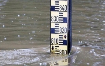 Из-за непогоды на западе уровень воды в реках может подняться на 1,5 метра