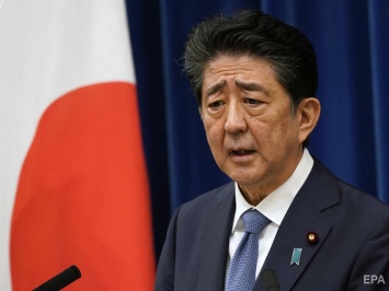 "Из-за аннексии Крыма". Экс-премьер Японии Абэ назвал причину, помешавшую заключить мирный договор с Россией