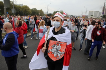 В Минске оппозиция проводит "народную инаугурацию" Тихановской
