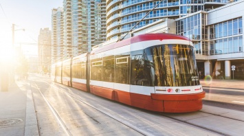 Новые трамваи и 3D-зебра: важные новости недели