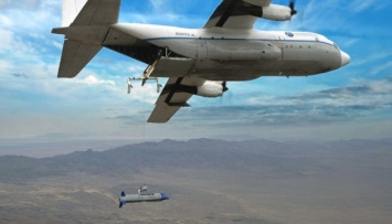 США испытали беспилотник, который можно запускать и ловить в полете