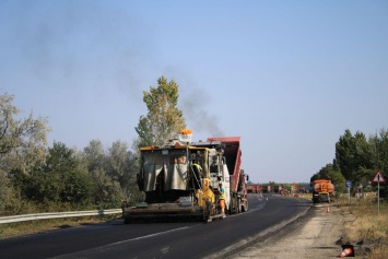 На первых 16 км трассы Граница с Украиной-Джанкой-Феодосия-Керчь скоро появится разметка
