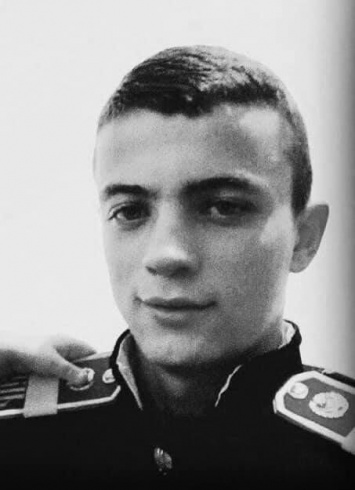 Харьков прощается с погибшим в катастрофе Ан-26 20-летним курсантом