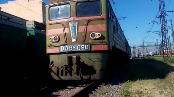 Железнодорожники Кривого Рога начали итальянскую забастовку