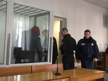 В Николаеве суд не успел продлить арест обвиняемому в убийстве таможенника: подозреваемого отпустили