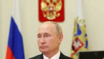 Путин пообещал привиться российской вакциной от коронавируса