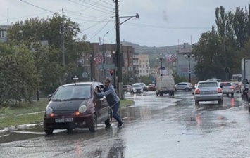 В Крыму пытаются вызвать дожди самолетами