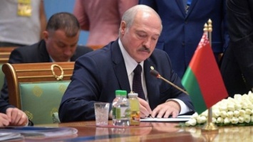 Кто здесь власть. Что с легитимностью Лукашенко в глазах Украины и мира