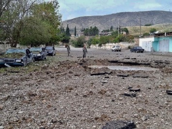 Несколько журналистов попали под обстрел в Нагорном Карабахе