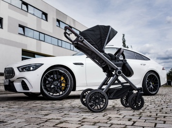 Mercedes-AMG выпустил комфортабельную детскую коляску