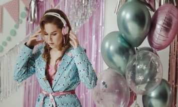 Певица София Егорова презентовала яркое mood video на ремикс песни "Ми є любов"