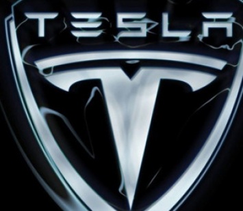 Акции Tesla растут на фоне рекордных объемов поставок