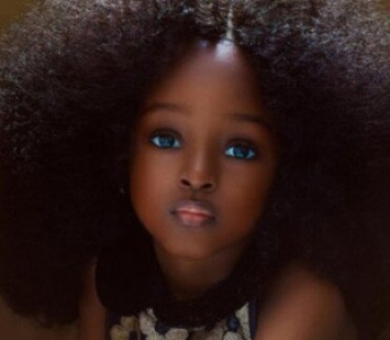 Самой красивой девочке из Нигерии исполнилось 8 лет: как выглядит юная красавица сейчас (фото)