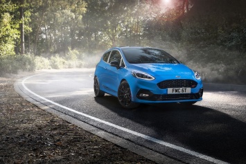 На рынке появилась ограниченная серия спортивного Ford Fiesta ST Edition