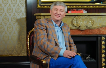 Первый помощник президента Зеленского тайно приезжал в имение к олигарху Ахметову