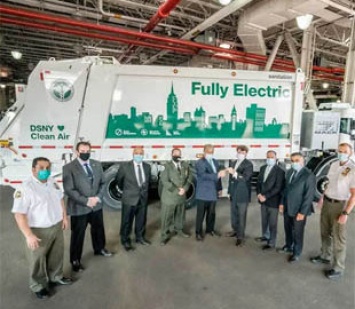 Электрический грузовик Mack будет убирать мусор в Нью-Йорке
