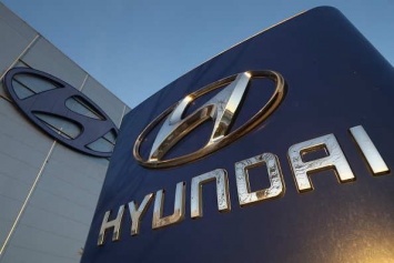 Компания Hyundai из утилизированных машин стала выпускать одежду и аксессуары