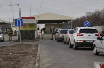 В Донецкой ОГА подтвердили, что пограничники получают списки "ДНР" на прохождение КПВВ