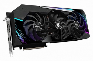 Топовые версии Gigabyte Aorus GeForce RTX 3080 и RTX 3090 занимают около четырех слотов расширения