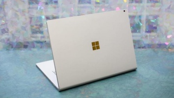 Ноутбук Microsoft Surface Book остановил шальную пулю, «спасая» жизнь своего владельца