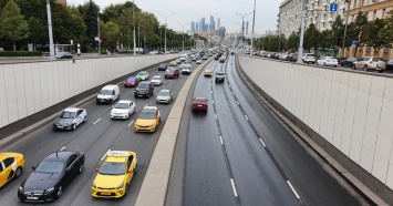 Сколько россияне тратят в месяц на автомобиль
