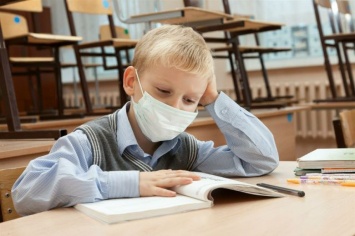 На Николаевщине за сутки 31 случай заболевания COVID-19 среди детей и персонала школ и детских садов
