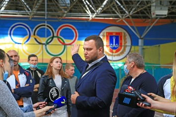 Тренеры одесского "Олимпийца" выступили против размещения в спорткомплексе больных COVID-19