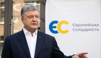 Порошенко дал советы власти по коронавирусу