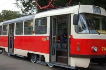 В Киеве подростки избили кондуктора трамвая