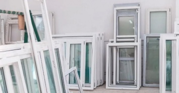 Почему стоит ставить окна из ПВХ и чем они лучше деревянных