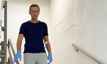 ЕС ввел санкции против российских чиновников из-за отравления Навального