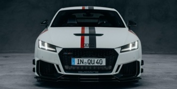 Audi отметила 40-летие quattro спецверсией TT RS