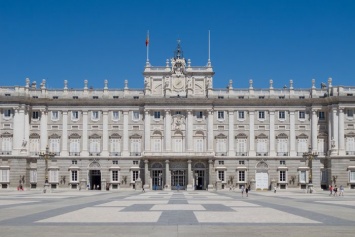 В Испании пытаются восстановить туризм посещением Королевских мест за полцены
