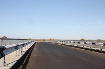 В Луганской области отремонтировали мост