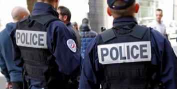Полиция обыскала квартиры и офисы чиновников здравоохранения Франции