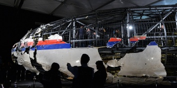 Австралия требует немедленного возвращания России к переговорам по MH17