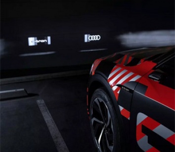 Audi оснастила свои электромобили фарами-проекторами