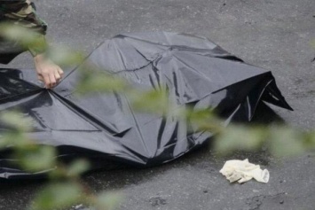 В Запорожской области односельчане нашли на обочине мертвого мужчину