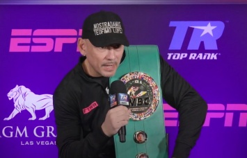 Лопес-старший: «Мы сделали так, что лучший боксер мира выглядел ничем»