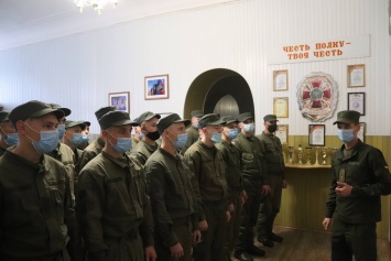 Николаевский полк Национальной гвардии пополнился сотней новобранцев (ФОТО)