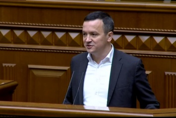 В Раде зарегистрировали постановление об увольнении министра экономики Петрашко