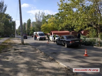 В центре Николаева сбили школьницу. Девочка госпитализирована (ФОТО)