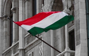 МИД Венгрии ответил на обвинения Украины