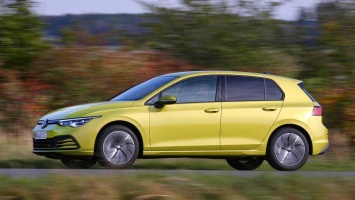 Volkswagen представил битопливную версию нового Golf: каков расход