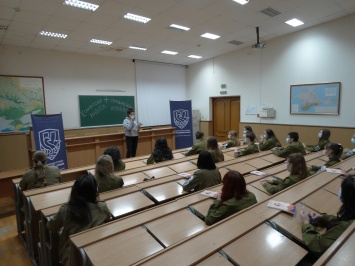 В Симферополе прошла школа подготовки комсоставов студенческих отрядов Республики Крым