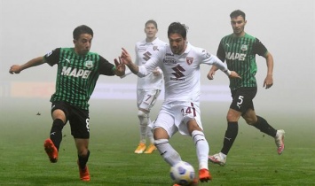 Сассуоло в насыщенном поединке сыграл вничью с Торино