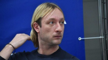 Плющенко подрался с сыном на тренировке - видео