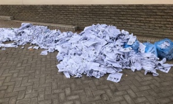 В Славянске в "день тишины" вбросили фальшивые листовки о снятии кандидата Павла Придворова